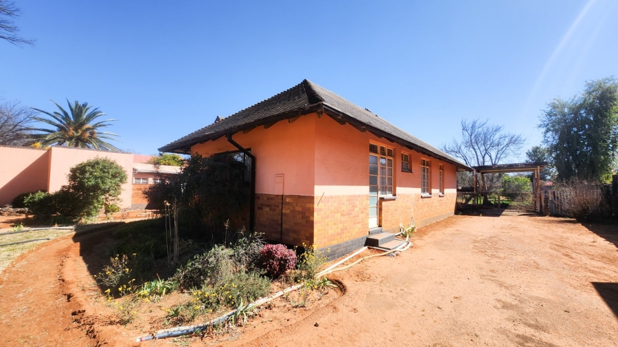 4 Bedroom Property for Sale in Stilfontein North West